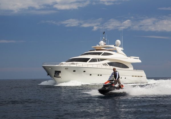 ferretti881_sans_abri (3)