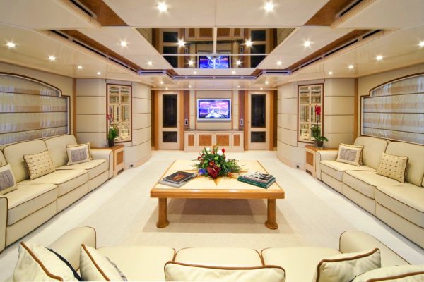 Motor Yacht Sensation (15) - master